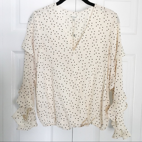NWT Max Studio Ruffle Sleeve Blouse w/ Polka Dots - Picture 2 of 3